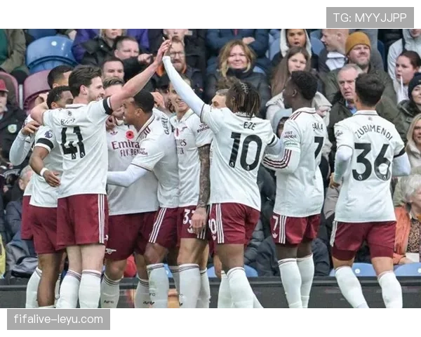 南安普顿强势领跑英超积分榜，争冠形势渐趋明朗