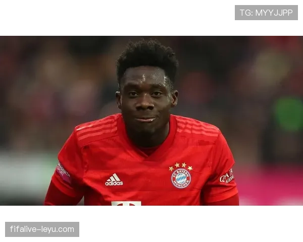 戴维斯助力德甲球队，近期表现稳健受到媒体广泛关注